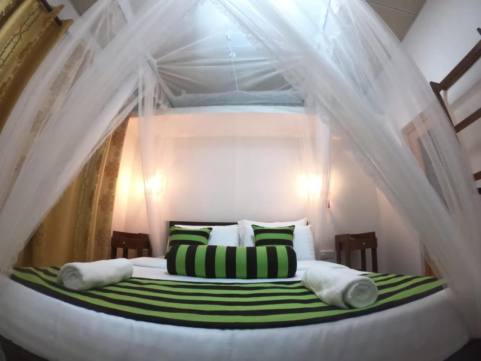 Ritz Inn إيلا الغرفة الصورة